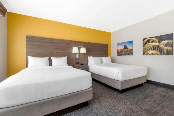 Comfort Inn image 12