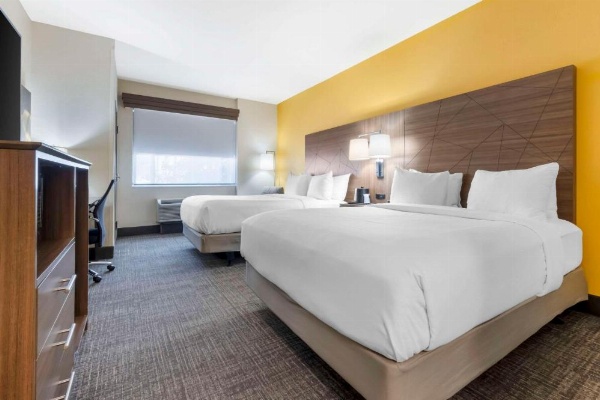 Comfort Inn image 25