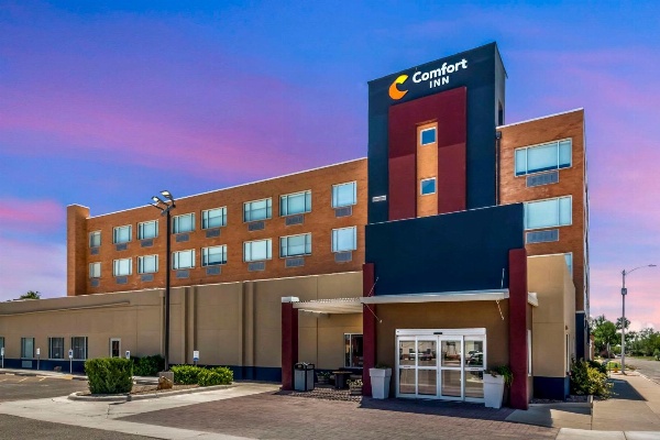 Comfort Inn Main image